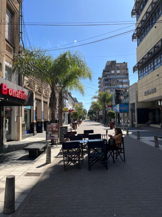 Hermoso Departamento Sobre La Peatonal Estacionamiento Incluido Apartment